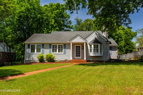 1105 Sterling Ave, Maryville, TN, 37803-5779 | Card Image