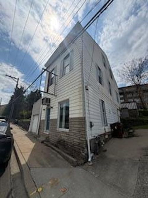 1209 W Pike Street, Covington, KY, 41011 | Card Image