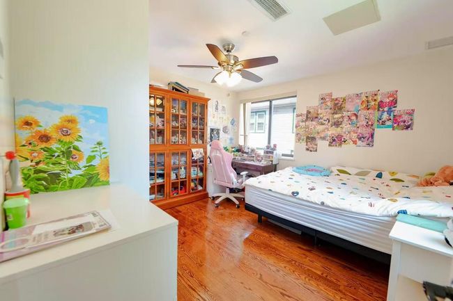 APT-2A - 214 35 Th Ave, Condo with 2 bedrooms, 2 bathrooms and null parking in Bayside NY | Image 6