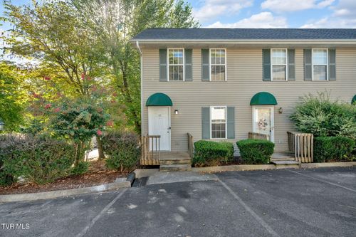 10-10 Lake Village Ct, Johnson City, TN, 37601-1395 | Card Image