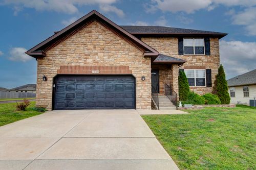 1008 Aaron Ave, Monett, MO, 65708-8421 | Card Image
