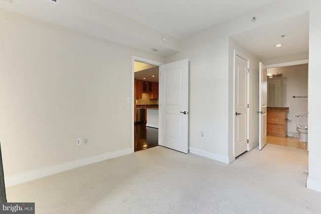 APT-302 - 8220 Crestwood Heights Dr, Condo with 1 bedrooms, 1 bathrooms and null parking in MCLEAN VA | Image 25