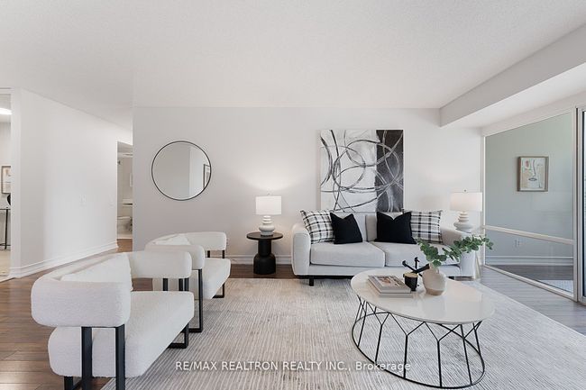 307 - 110 Promenade Cir, Condo with 2 bedrooms, 2 bathrooms and null parking in Vaughan ON | Image 16
