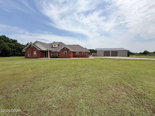 201 S Canary Ln, Commerce, OK, 74339-3112 | Card Image