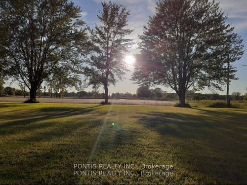 7059 Dufferin Ave, Wallaceburg, ON, N8A4N3 | Card Image