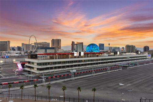 1012-205 E Harmon Ave, Las Vegas, NV, 89169-6468 | Card Image