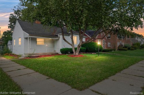 16701 Lindsay St, Detroit, MI, 48235-3406 | Card Image
