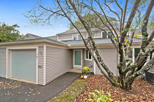 80-80 Walden Pond Dr, Nashua, NH, 03064-2877 | Card Image