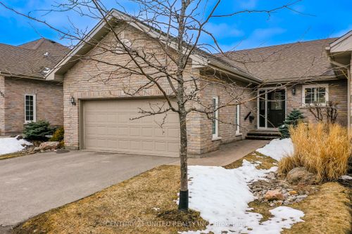 122-301 Carnegie Ave, Peterborough, ON, K9L0E9 | Card Image