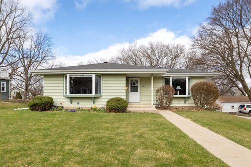 200 S Greenfield Avenue, Waukesha, WI, 53186 | Card Image