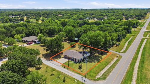 2025 Chilcoat Ln, Sulphur, OK, 73086-6506 | Card Image