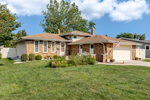 9609 Northcote Ave, Munster, IN, 46321-3911 | Card Image