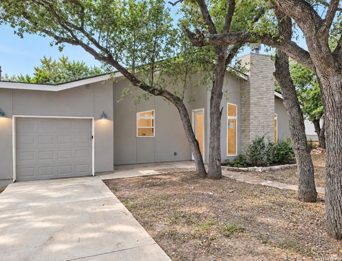 1454 Bob White Dr, Spring Branch, TX, 78070-6492 | Card Image