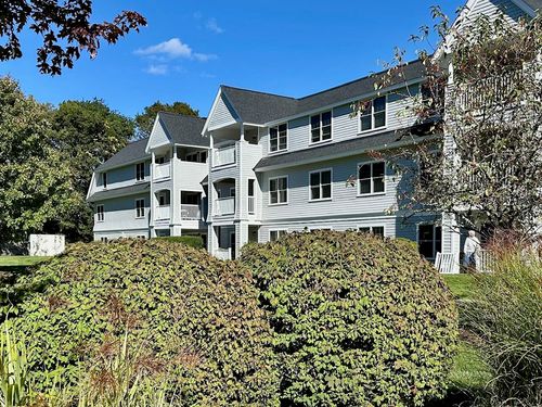 unit-224-110 Dillingham Ave, Falmouth, MA, 02540-3356 | Card Image