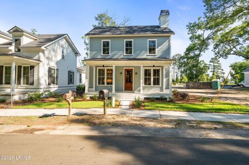 4 Harborview Cir, Beaufort, SC, 29907-1451 | Card Image