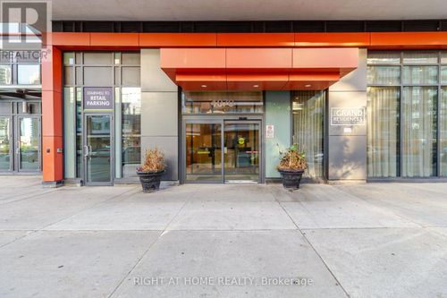 2102-4070 Confederation Pky, Mississauga, ON, L5B0E9 | Card Image
