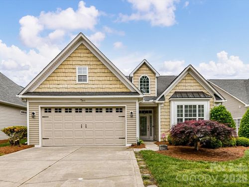 106 Broadleaf Loop, Mooresville, NC, 28115-2377 | Card Image