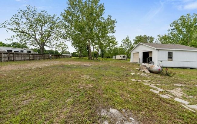 1170 County Road 284, House other with 3 bedrooms, 1 bathrooms and 2 parking in Alvin TX | Image 23