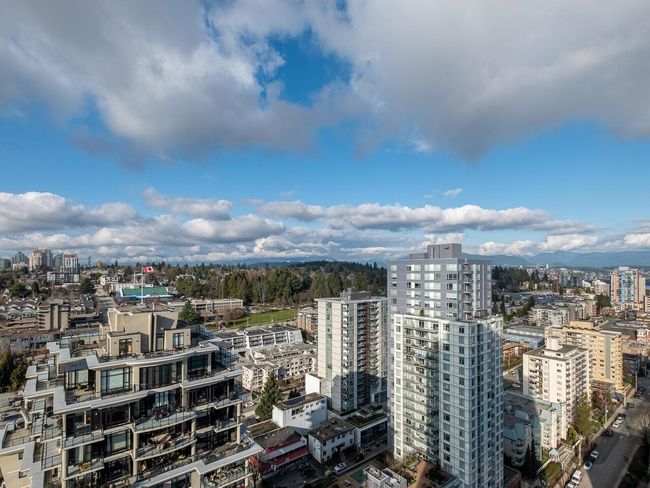 2703 - 618 Carnarvon Street, Condo with 2 bedrooms, 2 bathrooms and 1 parking in New Westminster BC | Image 3