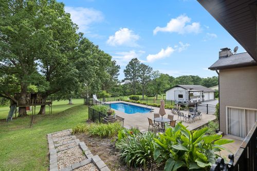 114 Bluegrass Pkwy, Lebanon, TN, 37090-8947 | Card Image