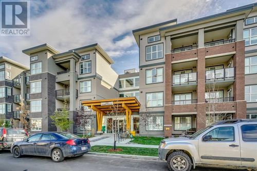 3219-95 Burma Star Rd Sw, Calgary, AB, T3E8A9 | Card Image