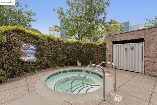5204 - 1121 40 Th St, Condo with 1 bedrooms, 1 bathrooms and 1 parking in Emeryville CA | Image 34