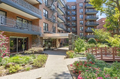 3s-87 51st Ave Elmhurst Avenue, New York, NY, 11373 | Card Image
