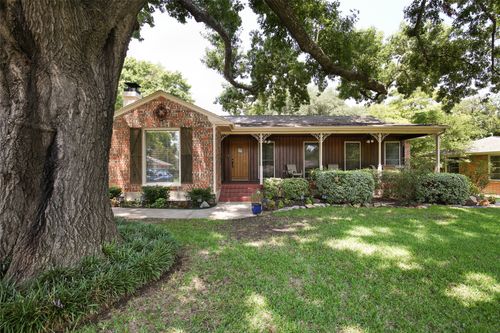 6561 Axton Ln, Dallas, TX, 75214-2266 | Card Image
