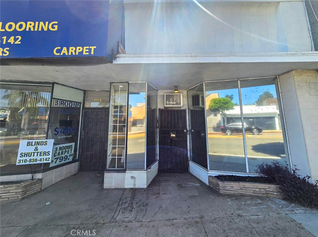 1123 N La Brea Ave, Inglewood, CA 90302