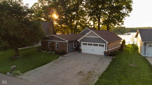 240 Bayview Dr, Cicero, IN, 46034-9440 | Card Image