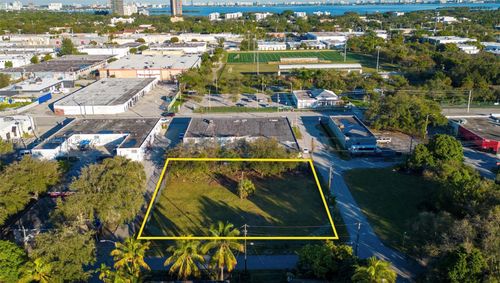 159 Ne 64th St, Miami, FL, 33138-5941 | Card Image