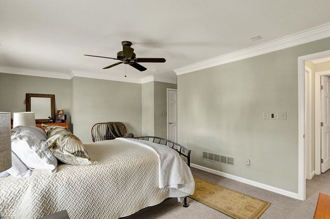 13587 Kensington Pl, Townhouse with 2 bedrooms, 3 bathrooms and null parking in Carmel IN | Image 44
