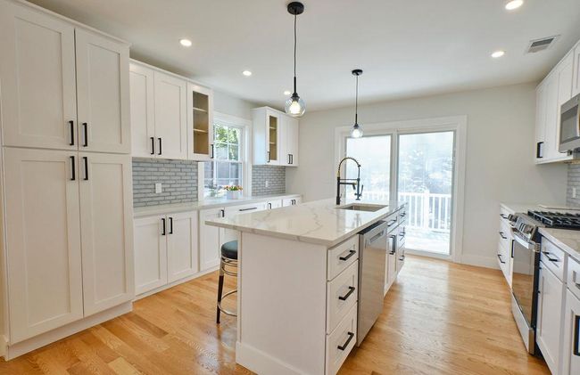 34 State St, House other with 2 bedrooms, 2 bathrooms and 3 parking in New Rochelle NY | Image 10