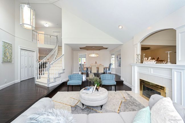 21375 85 Court, House other with 5 bedrooms, 2 bathrooms and 6 parking in Langley BC | Image 6