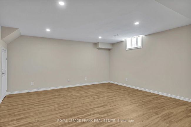 8 - 24 Brinton Dr, Condo with 4 bedrooms, 3 bathrooms and 2 parking in Peterborough ON | Image 31