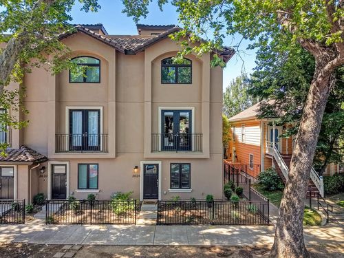 3024 I St, Sacramento, CA, 95816-4420 | Card Image