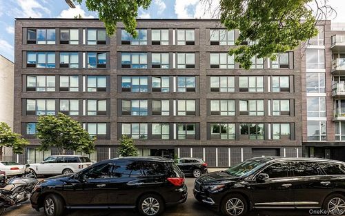 5c-11-25 45th Ave, Long Island City, NY, 11101-5263 | Card Image