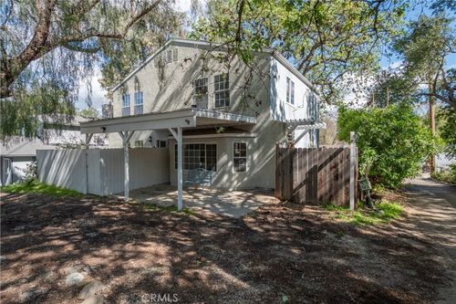 6143 Wisteria St, Simi Valley, CA, 93063-4762 | Card Image