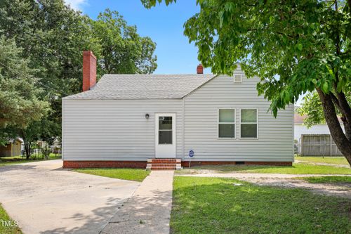 214 Arlington Cir, Greenville, NC, 27834-5614 | Card Image
