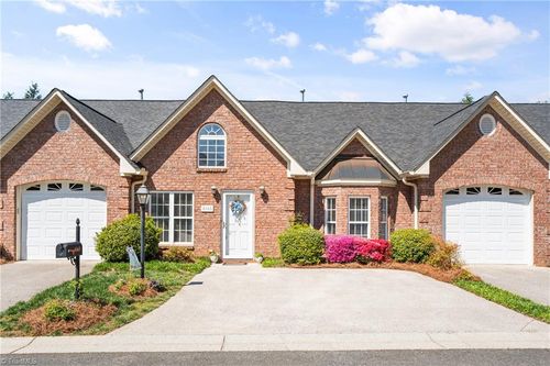 6165 Stadium Ridge Ct, Clemmons, NC, 27012-9317 | Card Image