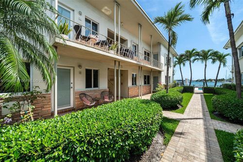 apt-1e-1130 Venetian Way, Miami Beach, FL, 33139-1038 | Card Image