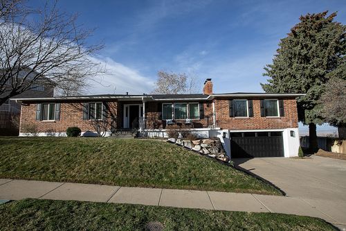 1888 S 1150 E, Bountiful, UT, 84010-2243 | Card Image