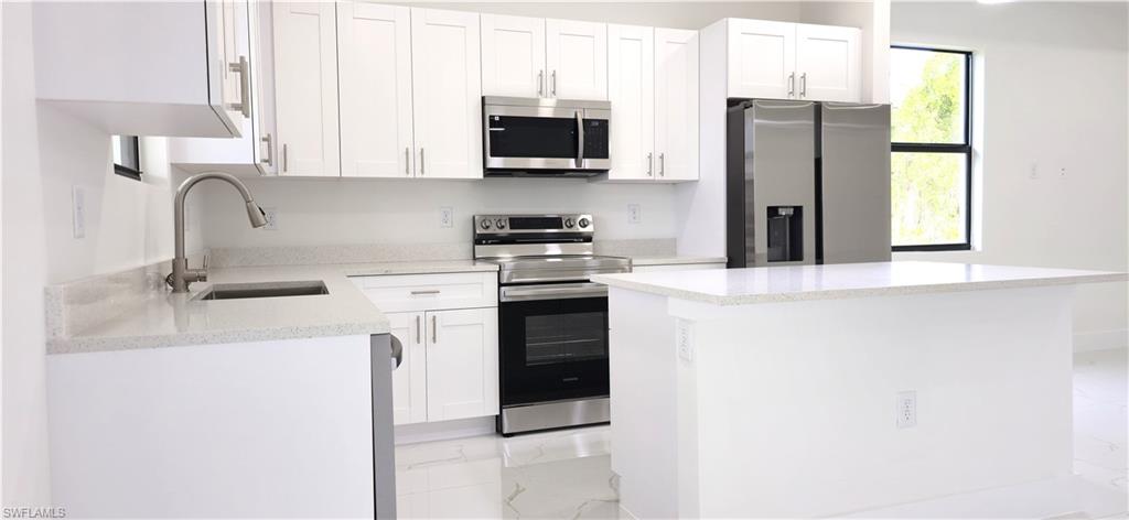 Residential Lease in PORT CHARLOTTE 4