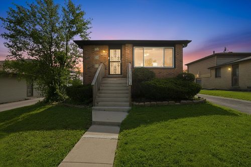 18045 Birch Avenue, Country Club Hills, IL, 60478 | Card Image