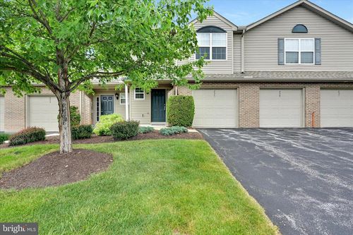 235 Thrush Dr, Hummelstown, PA, 17036-8835 | Card Image