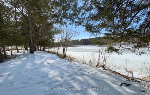 854 Iron Mine Rd, Lanark, ON, K0G1K0 | Card Image