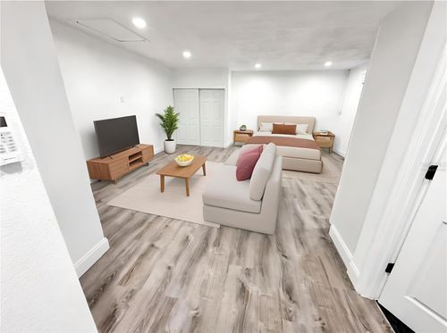 2-1017 Parkwood Dr, Ormond Beach, FL, 32174-3900 | Card Image