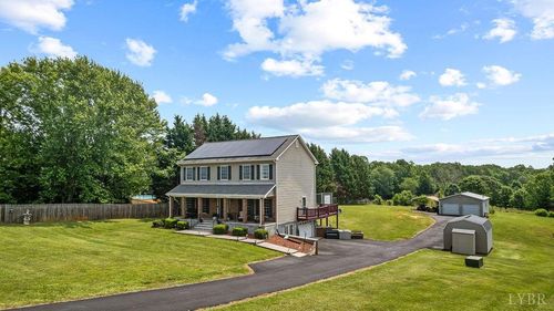 4710 Hummingbird Ln, Concord, VA, 24538-8509 | Card Image