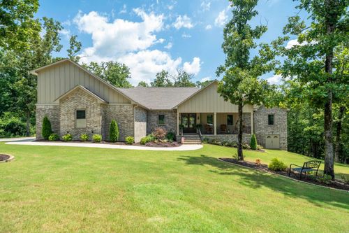 127 Rosecreek Ct, Hot Springs, AR, 71901-7376 | Card Image
