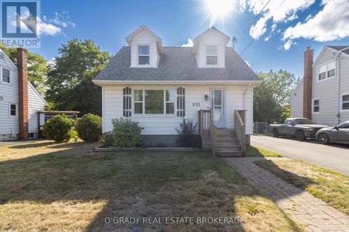 573 Edward St, Prescott, ON, K0E1T0 | Card Image